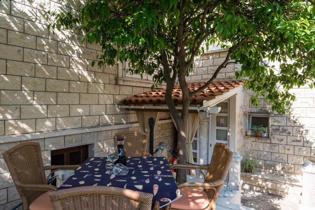 Apartment Wild Orange Дубровник Екстер'єр фото