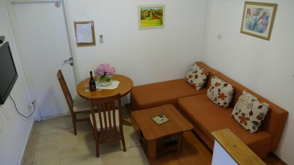 Apartment Wild Orange Дубровник Екстер'єр фото